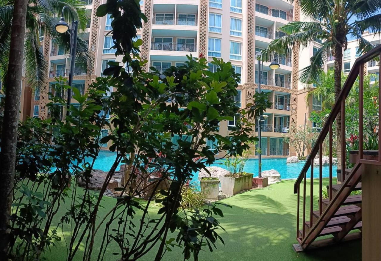 Atlantis Condo Resort By Somphong Джомтьен Экстерьер фото